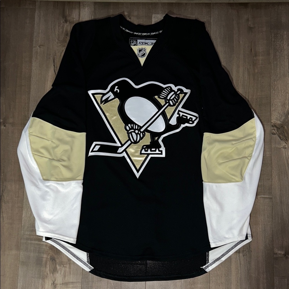 Pittsburgh Penguins 2007-2011  Reebok NHL Jersey